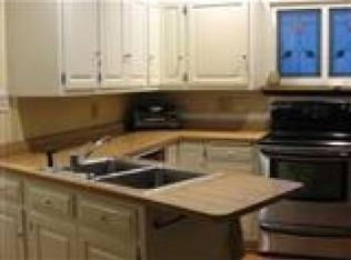 223 169th St, Hammond, IN
