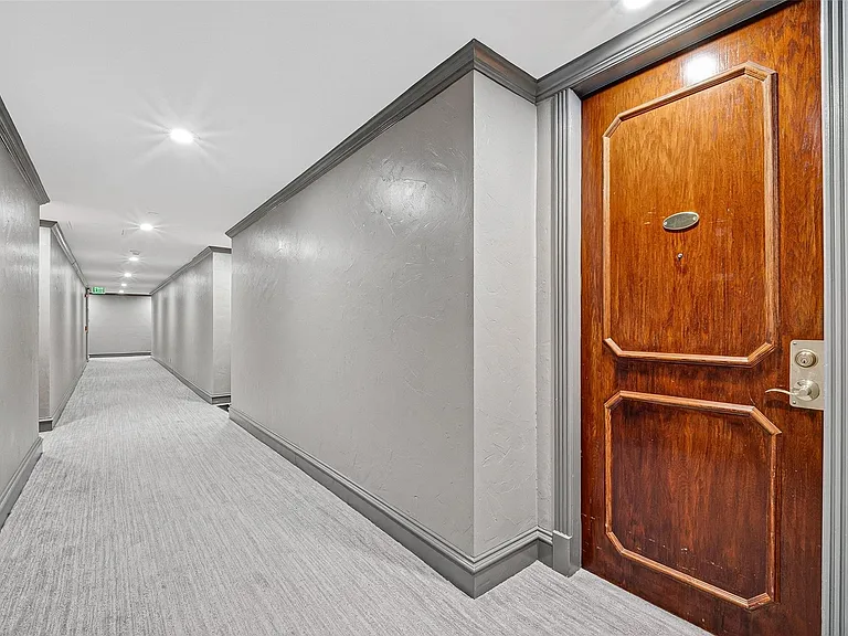 5150 Hidalgo St #402 — Photo 17