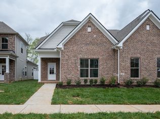 2123 Hospitality Ln, Murfreesboro, TN 37128