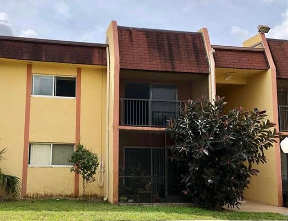 1st image of 2822 NW 55th Ave APT 1C
