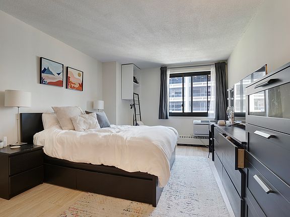5th image of 333 Pearl St APT 8J
