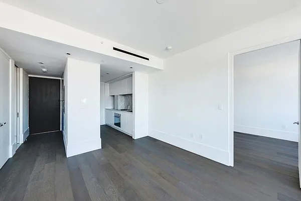 Rented by Keller Williams NYC | media 14