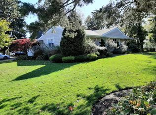 904 Riverview Dr, Brielle, NJ 08730