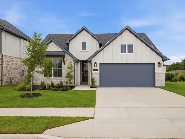 4653 Commack Dr, Fort Worth, TX 76135