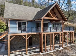 134 Chapel Point Rd, Lake Lure, NC 28746