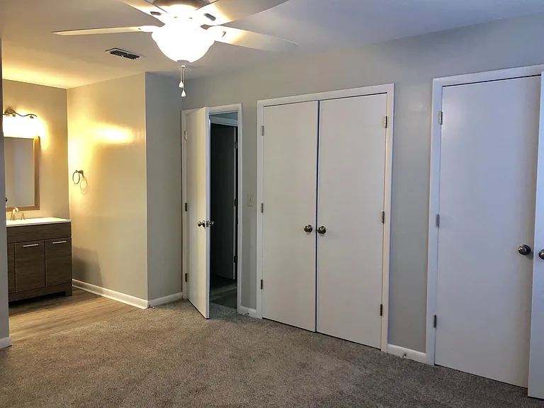 6776 Willowbrook Dr #1 — Photo 8