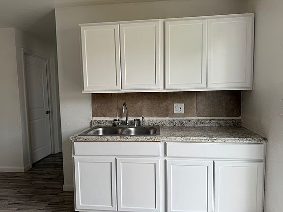 3rd image of 5645 7th Ave