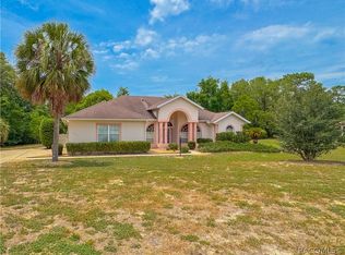 672 N Man O War Dr, Inverness, FL 34453