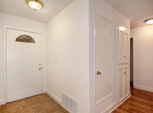 4501 Bradford Dr, Sacramento, CA 95820