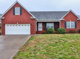 102 Cornerstone Cir, Clinton, TN 37716