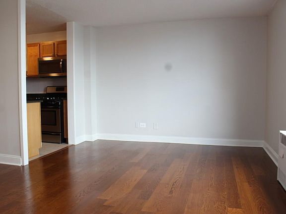 3rd image of 3333 Broadway APT D2b