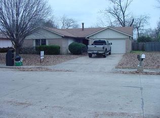 713 Thornwood Trl, Grand Prairie, TX 75052