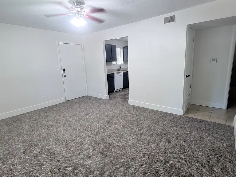 2438 S 10th St #4 — Photo 6