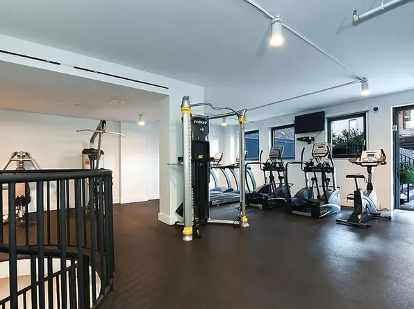 223 North 8th Street image 5 of 13