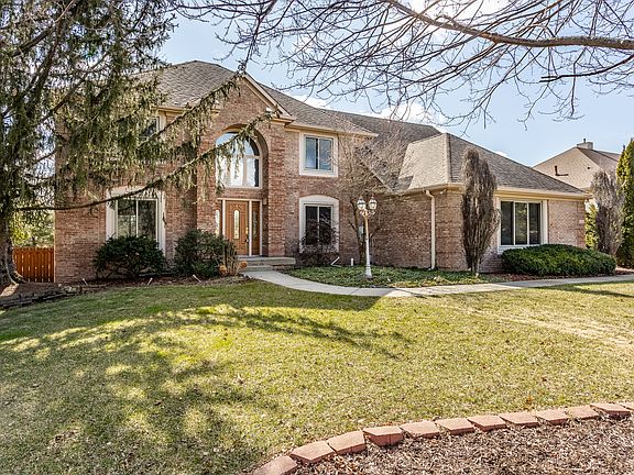 2nd image of 7411 Perrier Dr