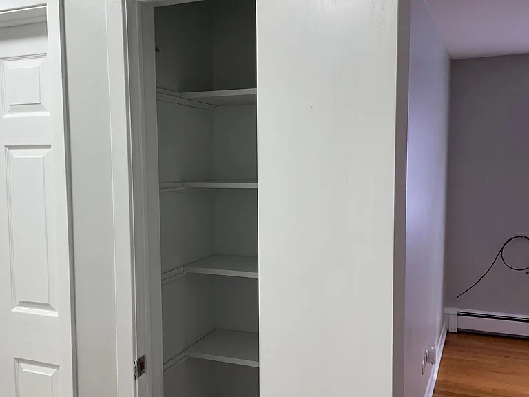 5211 N Reserve Ave #2E — Photo 6