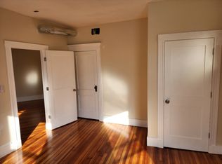 716 Columbia Rd APT 2R, Dorchester, MA 02125