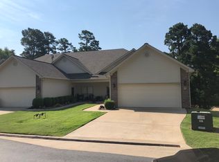 43 Fairway Woods Cir, Maumelle, AR 72113