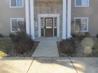 4925 Opal Ridge Ln, Indianapolis, IN 46237