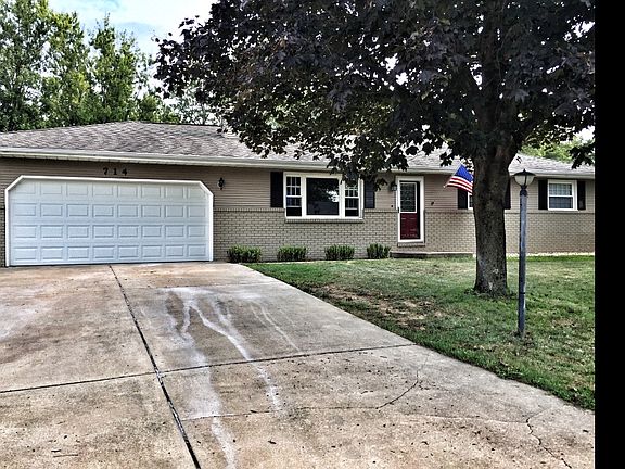 2nd image of 714 Grandview Way