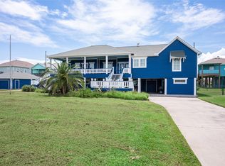 973 Kenlyn Dr, Crystal Beach, TX 77650