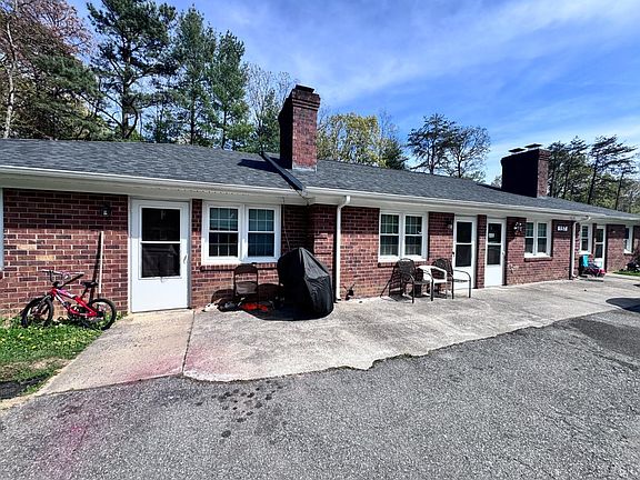 2nd image of 157 Oak Hill Dr