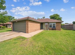 8318 N 124th East Pl, Owasso, OK 74055