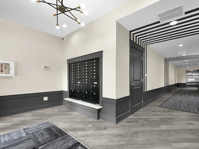 Beautiful luxury apartments available close to downtown! — Photo 34