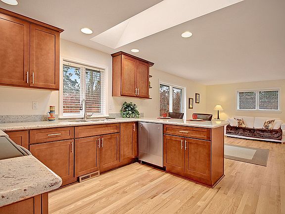 4th image of 8414 60th St NE