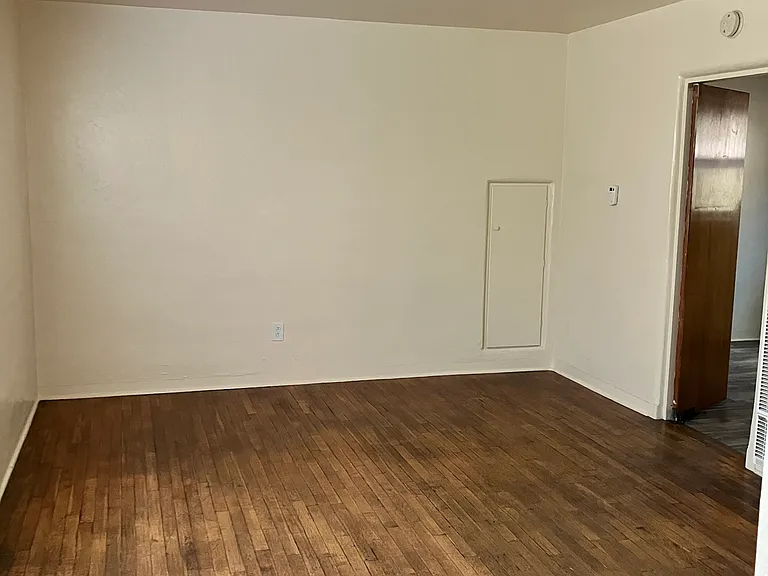 1903 Gold Ave SE #1 — Photo 5