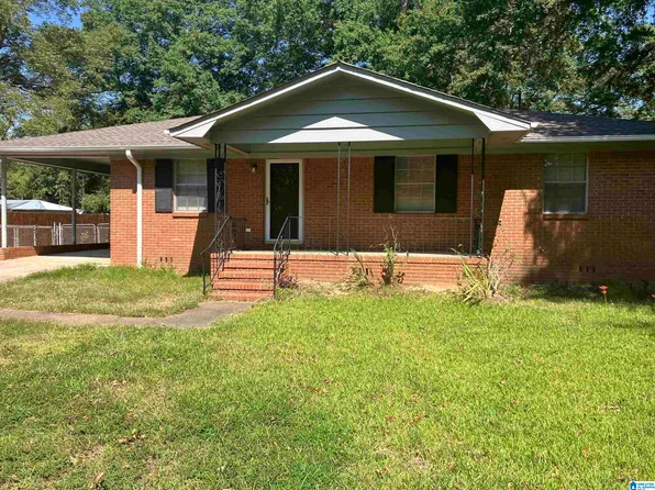 203 Opal Ave, Hueytown, AL 35023
