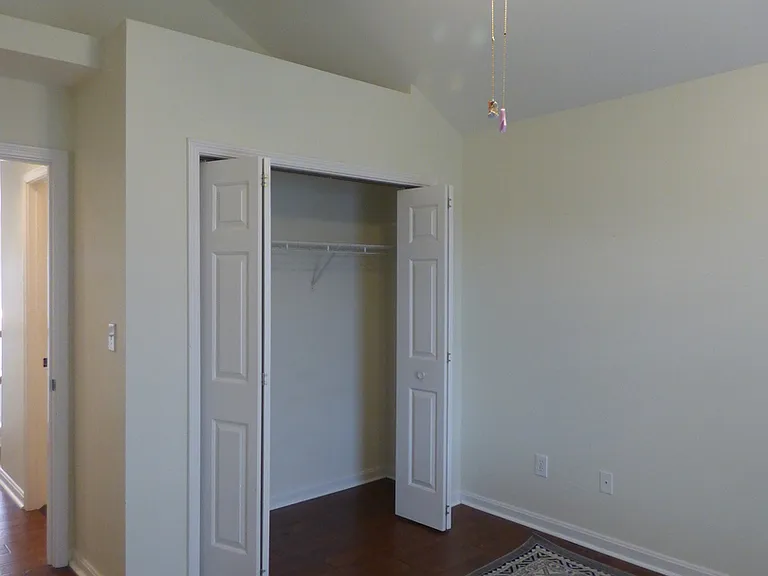 2205 Barrington Ln — Photo 42