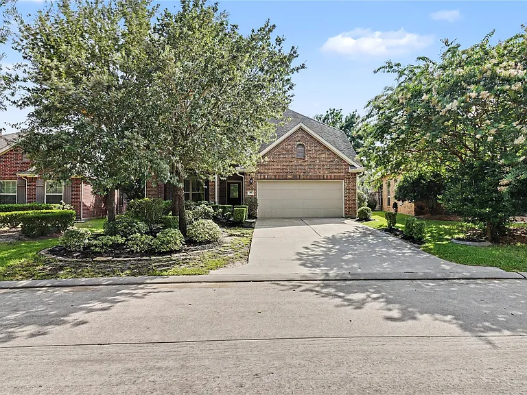 99 Sagamore Ridge Pl — Photo 3