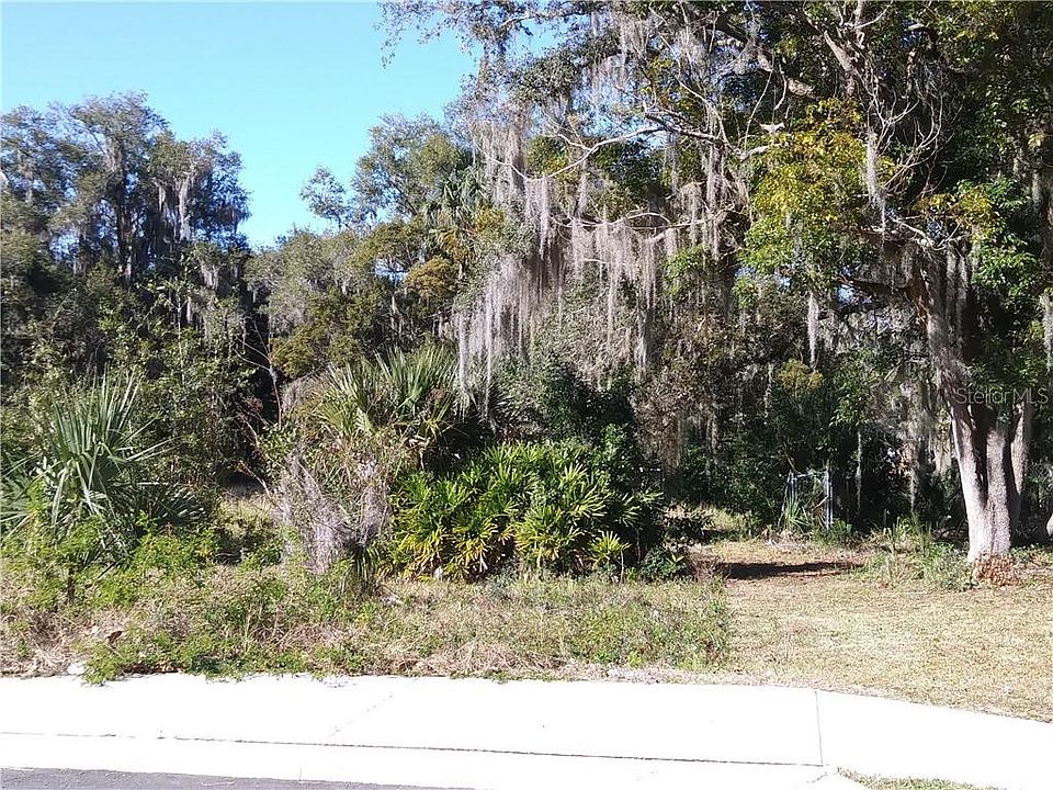2nd image of E Gottsche Ave