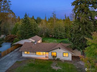 15512 Avondale Rd NE, Woodinville, WA 98077