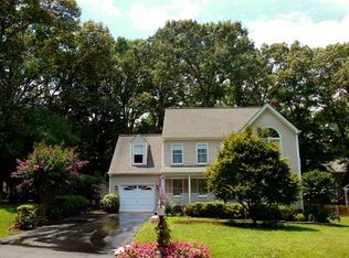 1004 Silver Creek Ct, Midlothian, VA 23113