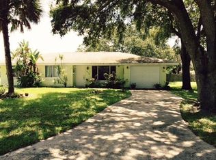 472 Tewksbury Ln NE, Palm Bay, FL 32907