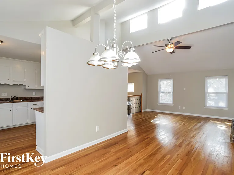 8500 Park Vista Cir — Photo 5
