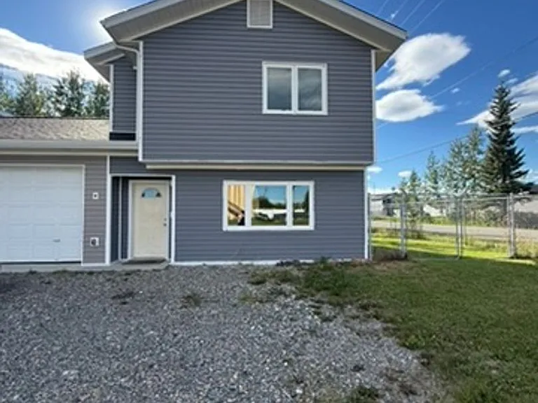 992 Minuteman Loop #B — Photo 1