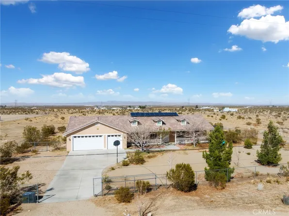 3770 South St, Phelan, CA 92371