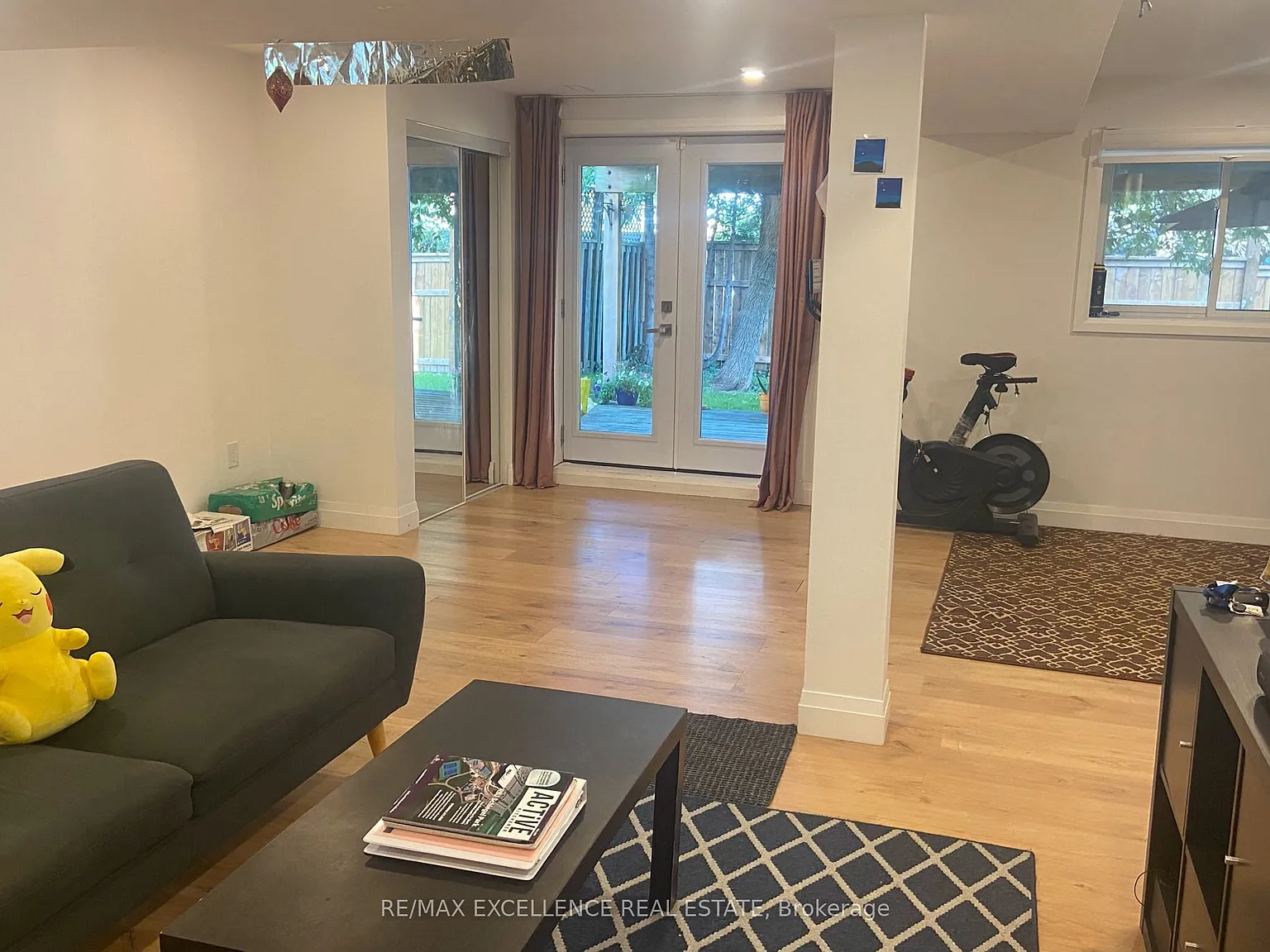 2 bed, $1,900 — Photo 3