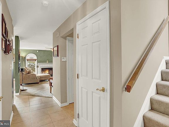 3rd image of 2436 Chadwick Ct