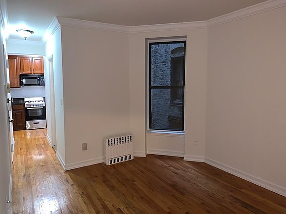 2nd image of 214 W 104th St APT 3A