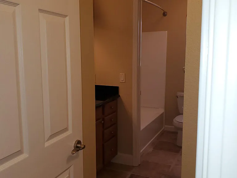 182 Eastridge Dr — Photo 34