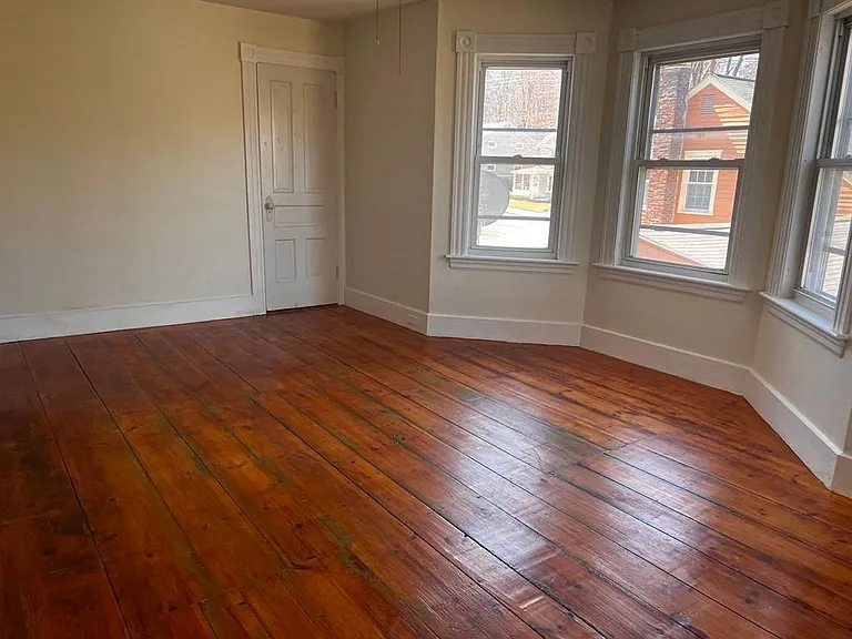 21 Elliott St #2 — Photo 6