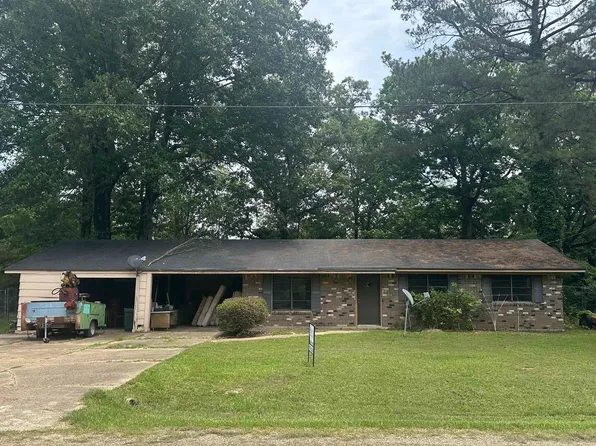 11042 Whipple Pool Ln, Bastrop, LA 71220