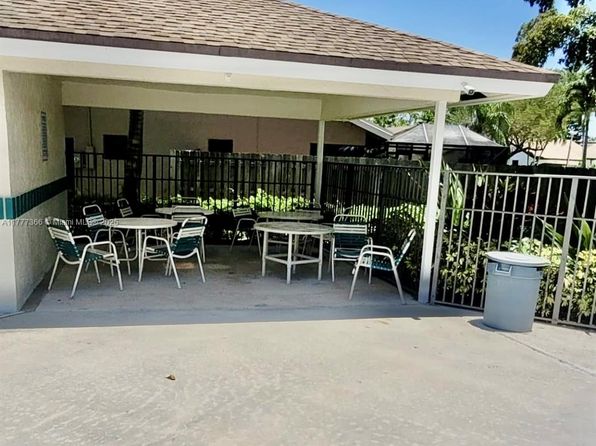 10640 NW 32nd St, Sunrise, FL 33351