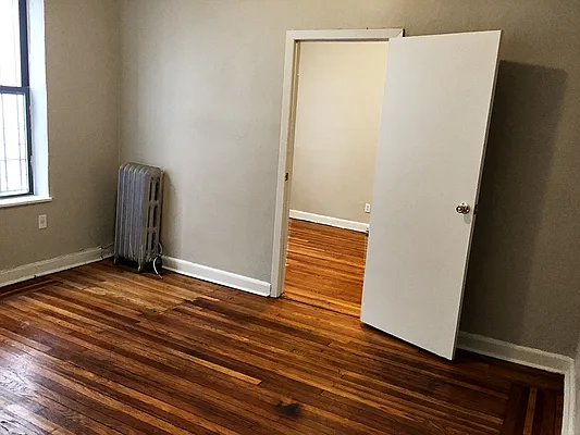 Rented by MNS | media 9