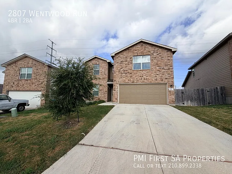2807 Wentwood Run — Photo 1