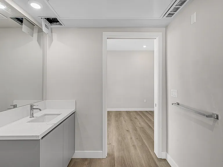 825 Coronado-Building — Photo 92